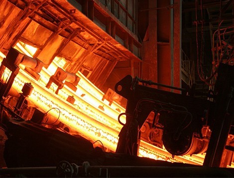 The basic principles for the continuous casting process are based on teeming the liquid steel vertically into a water-cooled copper mould which is open at the bottom. Heat transfer takes place from the water-cooled copper plate which solidifies the liquid steel and a solid skin/shell is formed. The skin/shell thickness increases down the length of the copper mould.